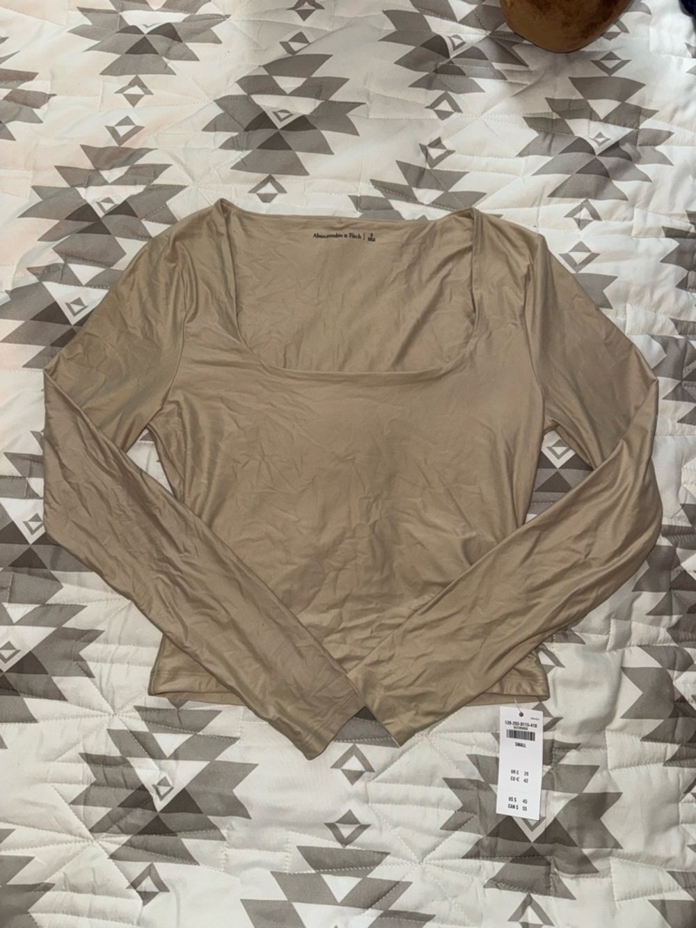 Abercrombie & Fitch Square Neck Long Sleeve Top